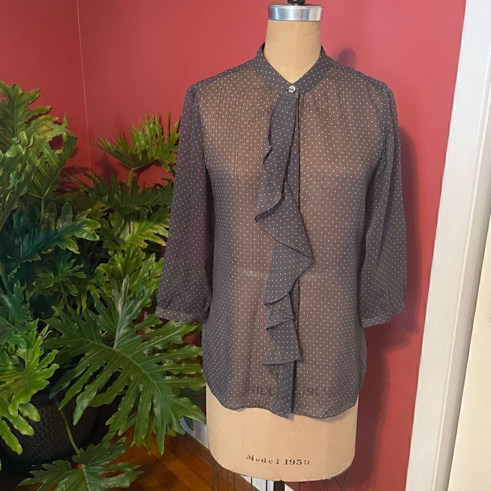 BANANA REPUBLIC | grey with white polka dots semi sheer button up blouse S